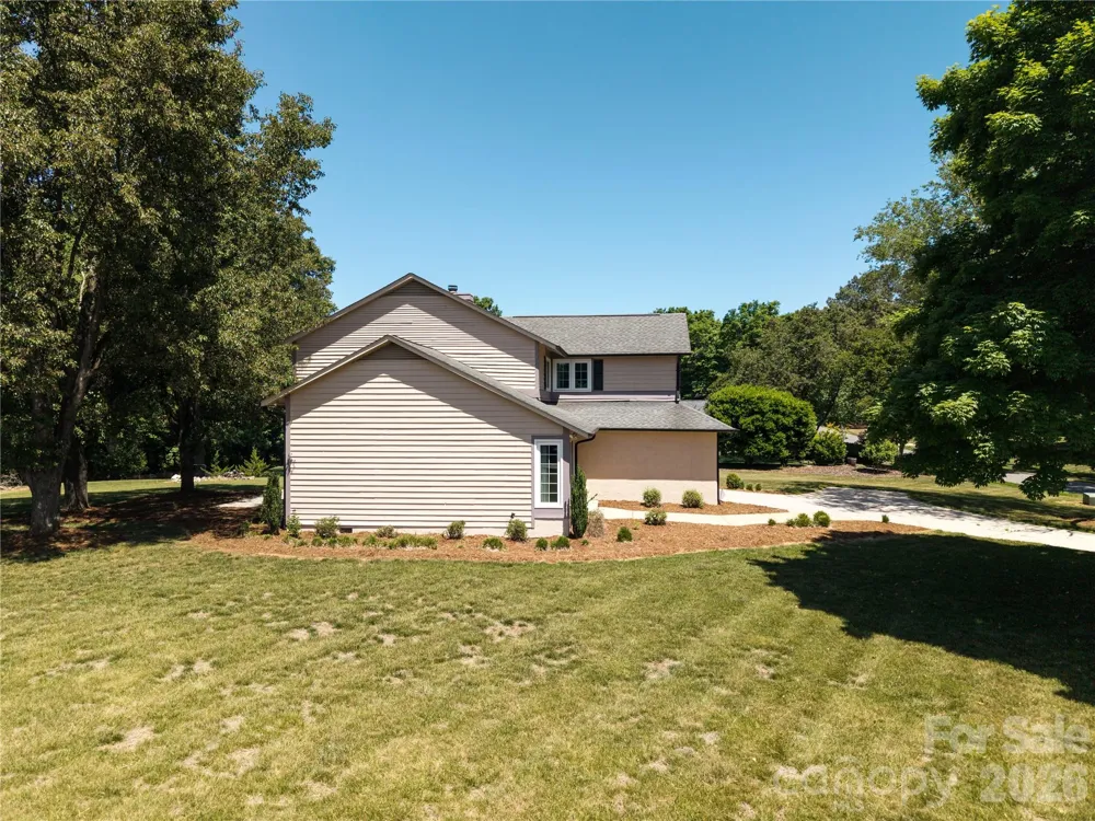 568 Wood Hollow Road Taylorsville, NC 28681