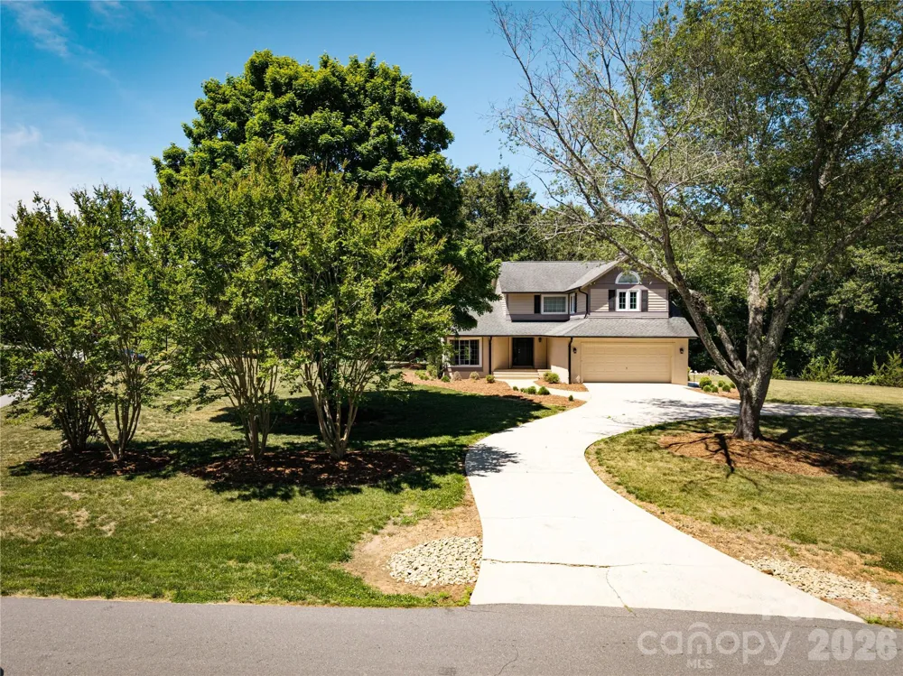 568 Wood Hollow Road Taylorsville, NC 28681