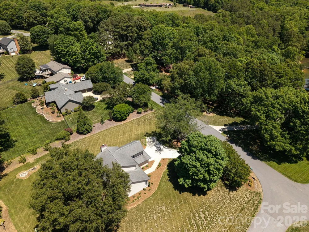 568 Wood Hollow Road Taylorsville, NC 28681