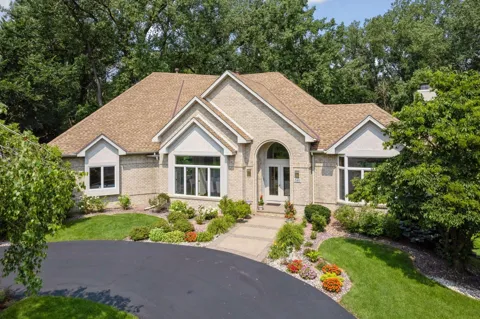 689 Brookside Lane