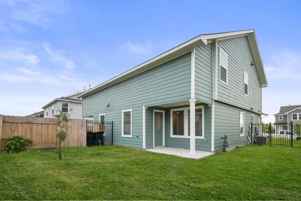 7136 Spotted Leaf Way Del Valle, TX 78617