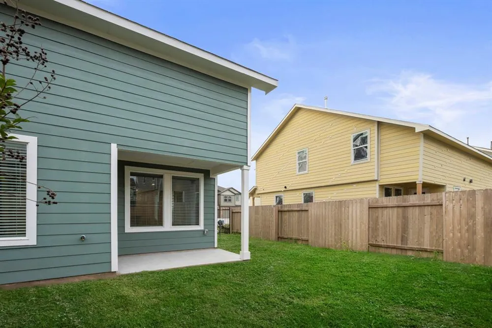 7136 Spotted Leaf Way Del Valle, TX 78617
