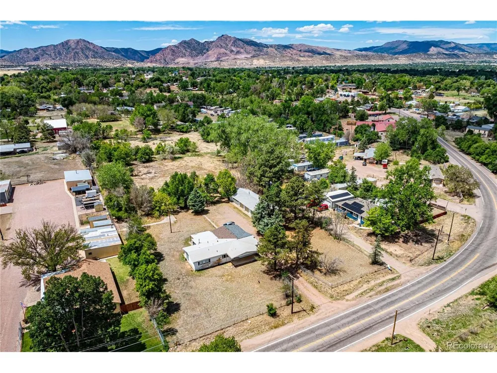 1535 Chestnut Street Canon City, CO 81212