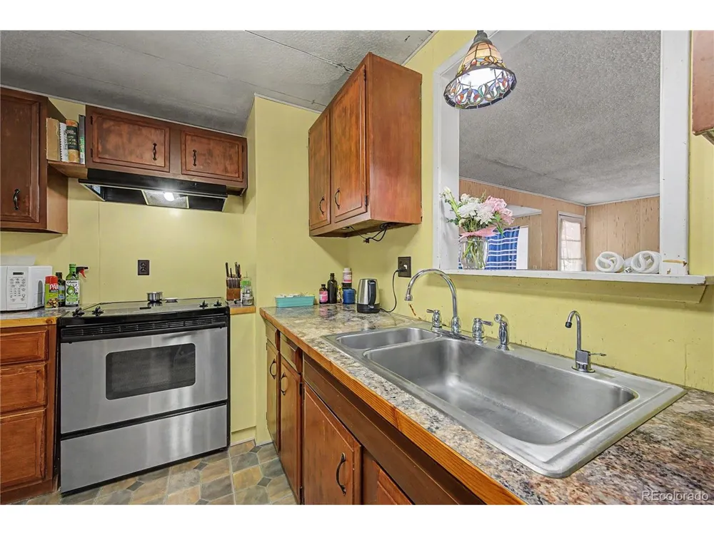1535 Chestnut Street Canon City, CO 81212