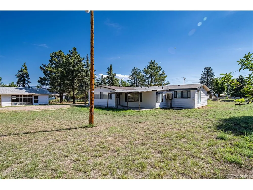 1535 Chestnut Street Canon City, CO 81212