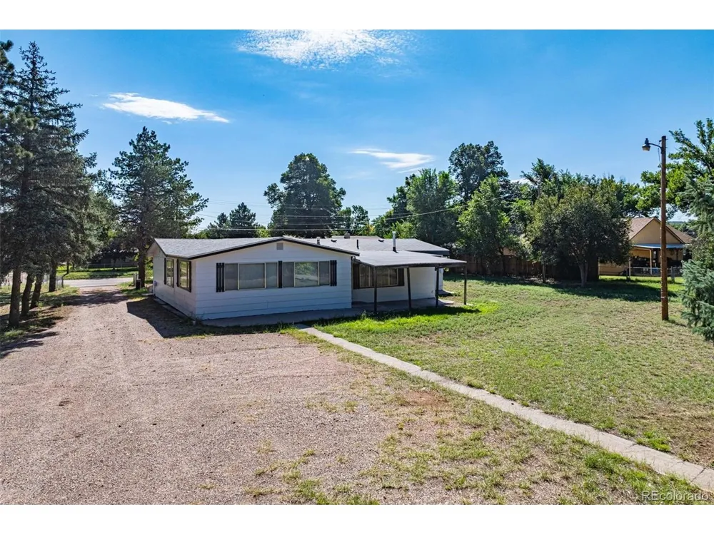 1535 Chestnut Street Canon City, CO 81212