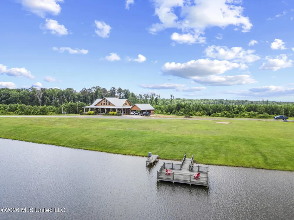11281 Mississippi 21 Forest, MS 39074