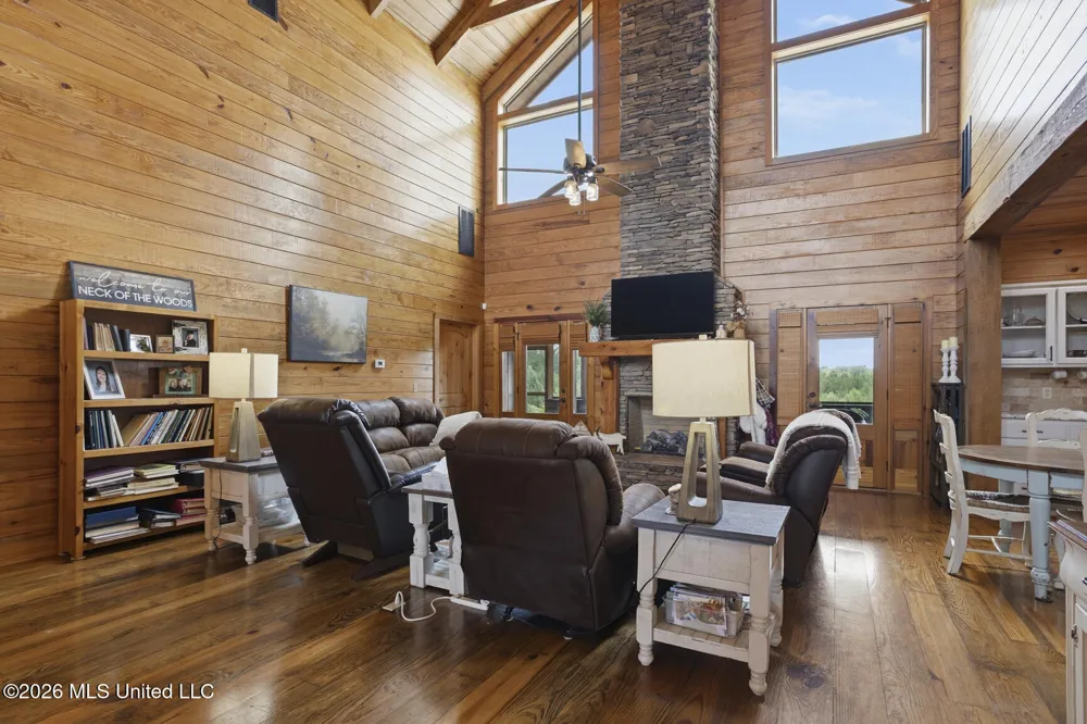 11281 Mississippi 21 Forest, MS 39074