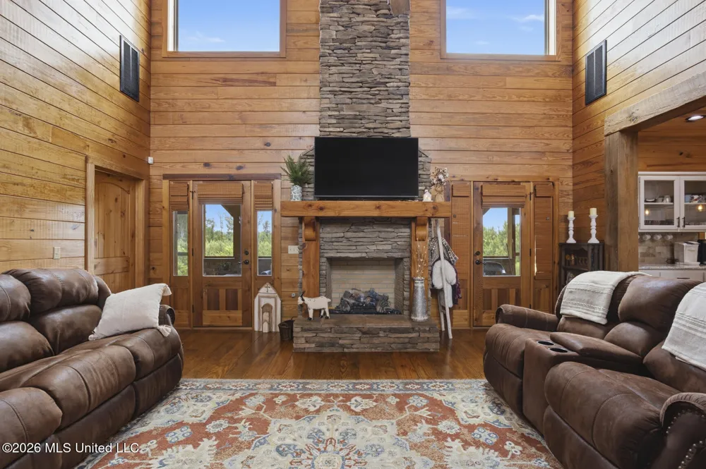 11281 Mississippi 21 Forest, MS 39074