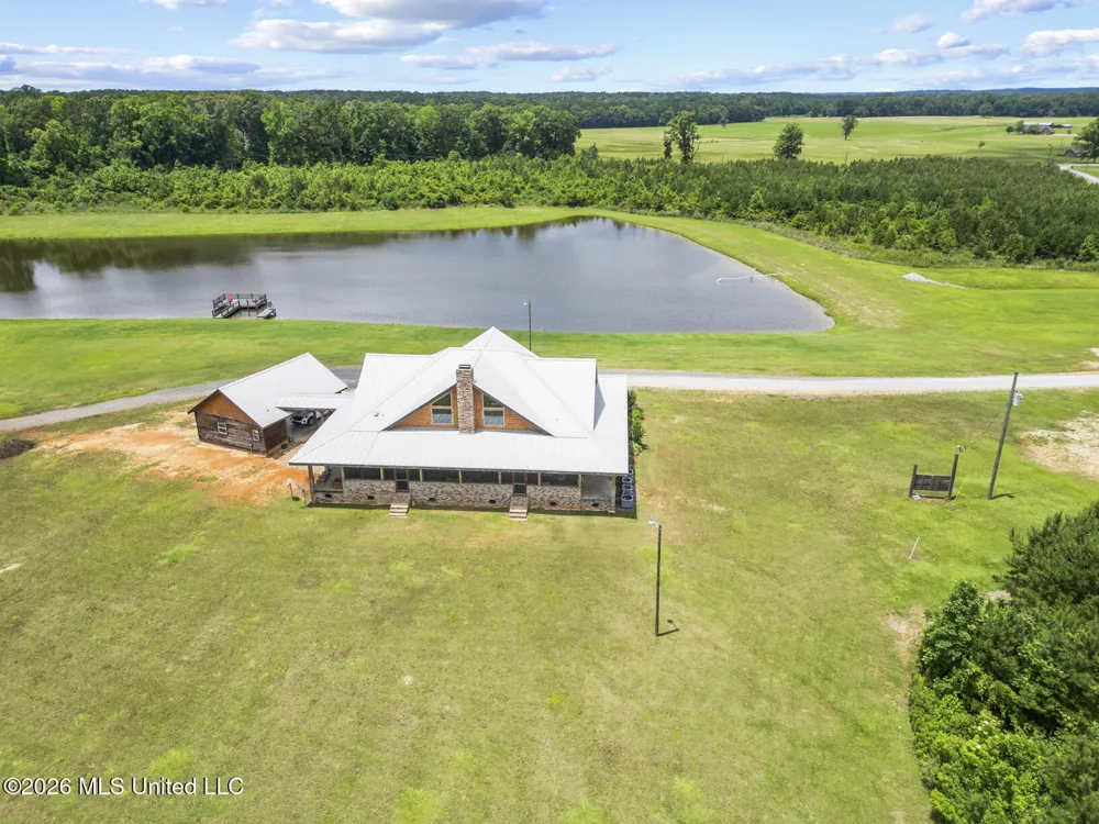 11281 Mississippi 21 Forest, MS 39074