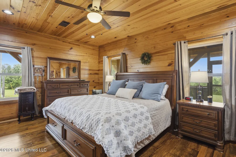11281 Mississippi 21 Forest, MS 39074