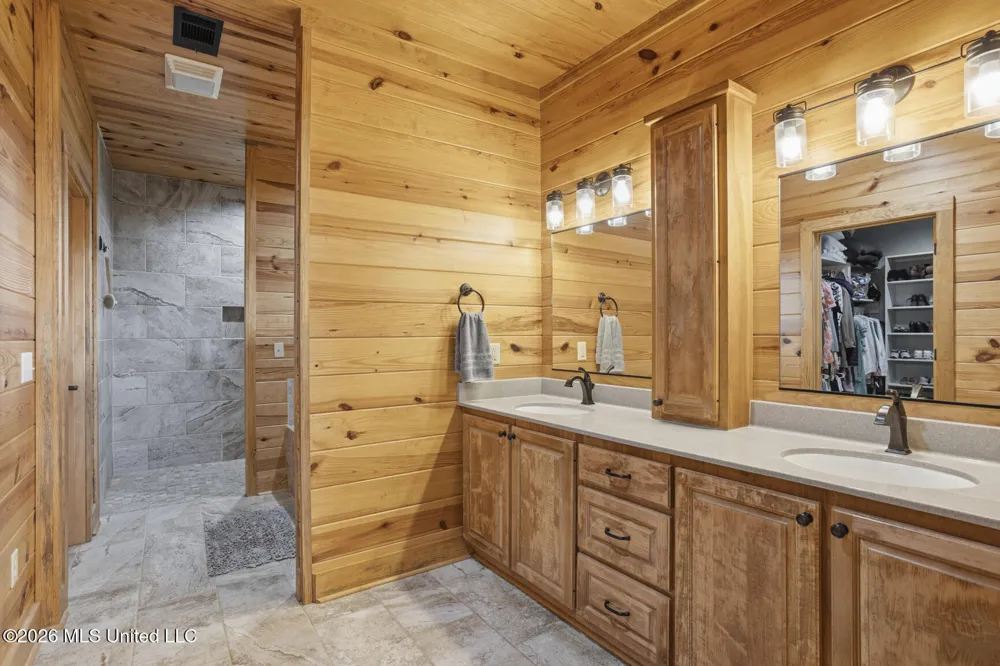 11281 Mississippi 21 Forest, MS 39074