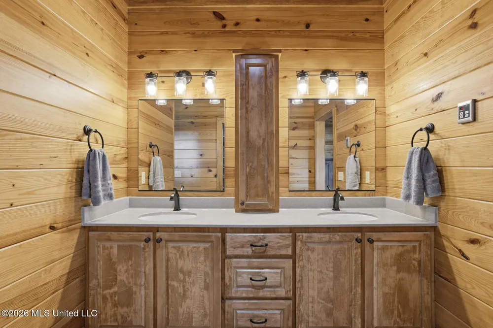 11281 Mississippi 21 Forest, MS 39074