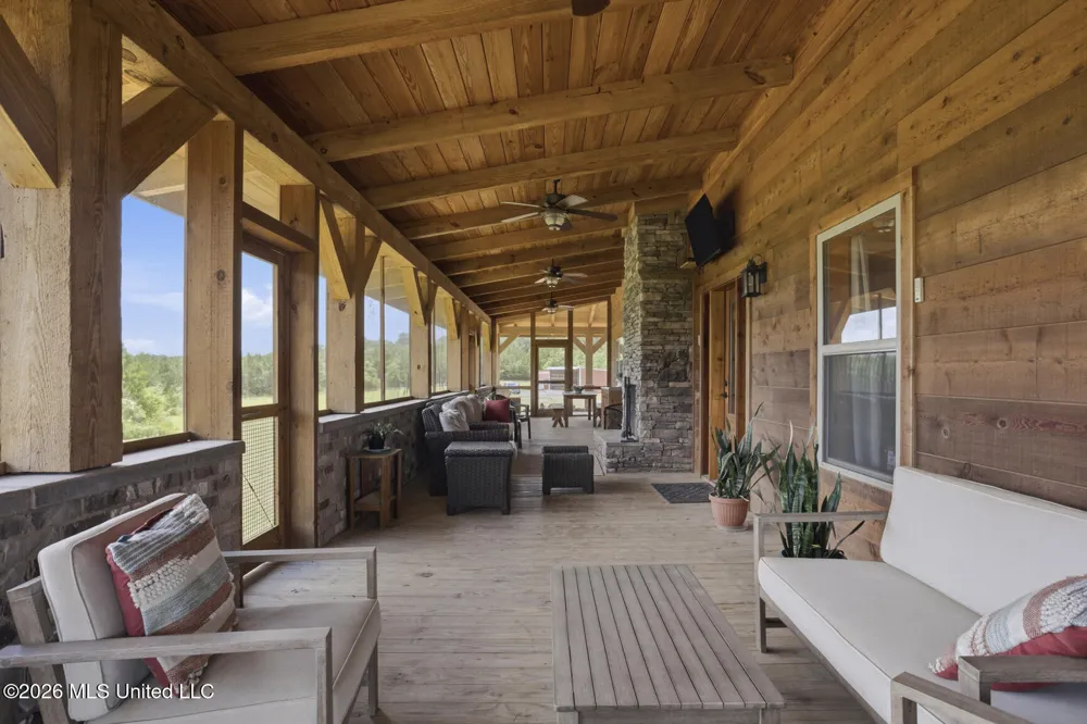 11281 Mississippi 21 Forest, MS 39074