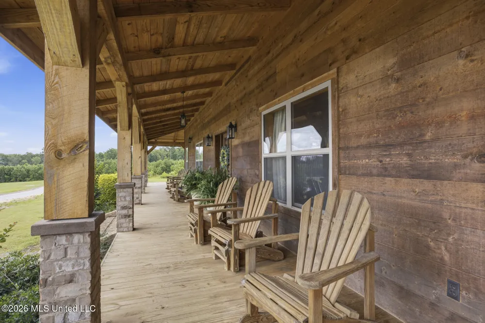 11281 Mississippi 21 Forest, MS 39074