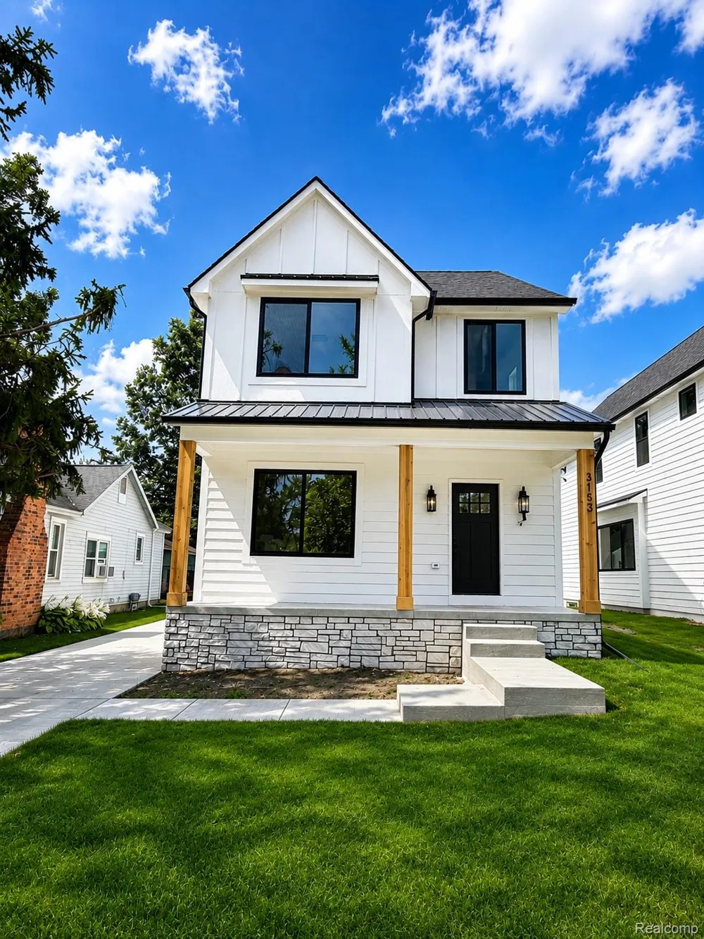3153 Ellwood Ave. Berkley City, MI 48072