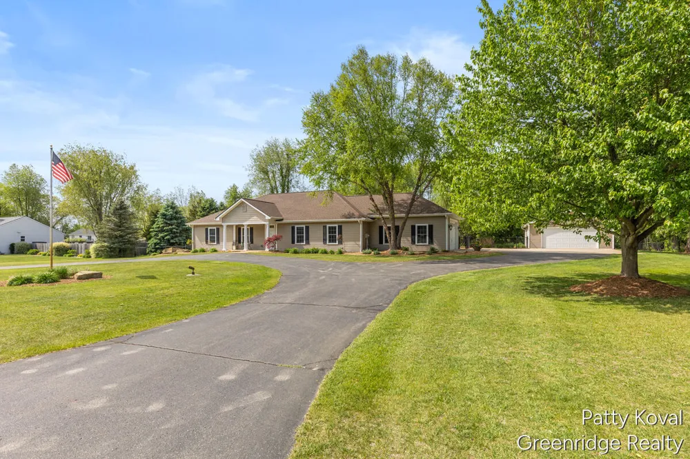 4454 Foxmoor Court Irving Township, MI 49333