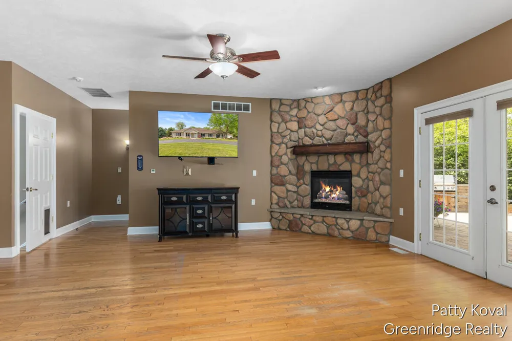 4454 Foxmoor Court Irving Township, MI 49333