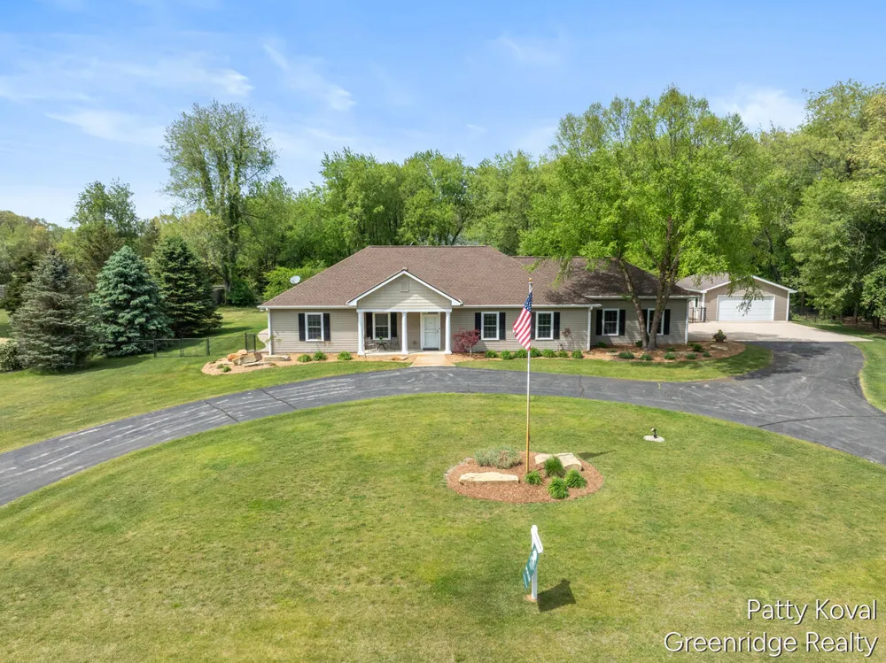 4454 Foxmoor Court Irving Township, MI 49333