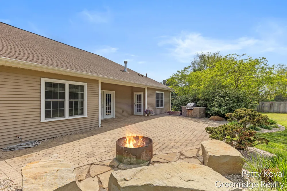 4454 Foxmoor Court Irving Township, MI 49333