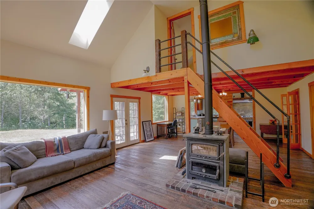 2904 Wildwood Drive Quilcene, WA 98376