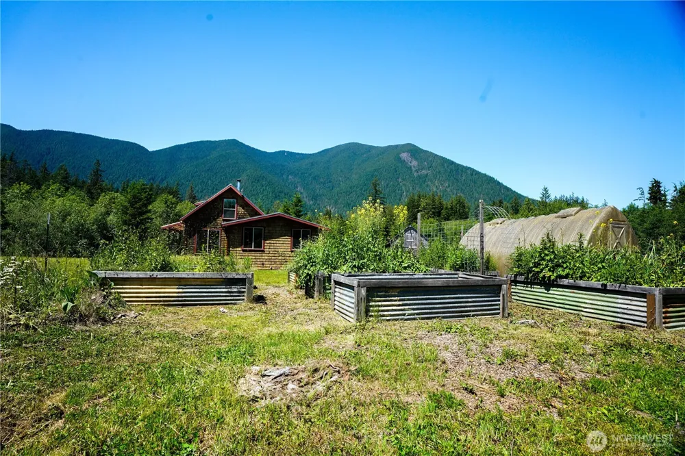 2904 Wildwood Drive Quilcene, WA 98376