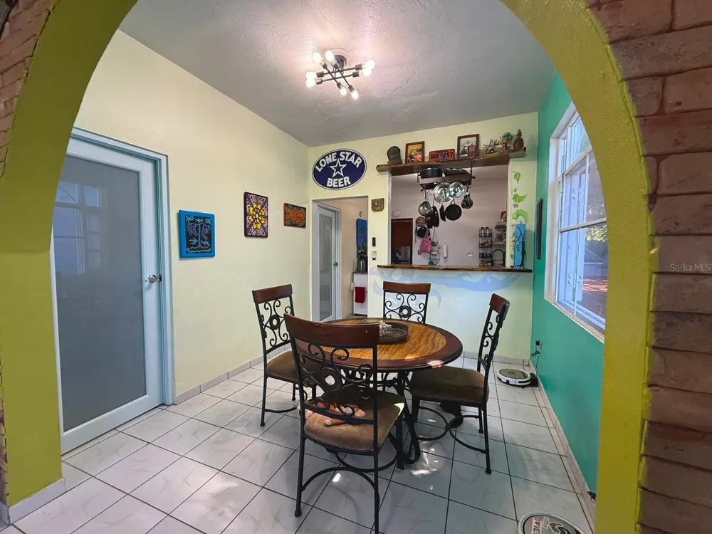 120 CALLE 16 Vieques, PR 00765