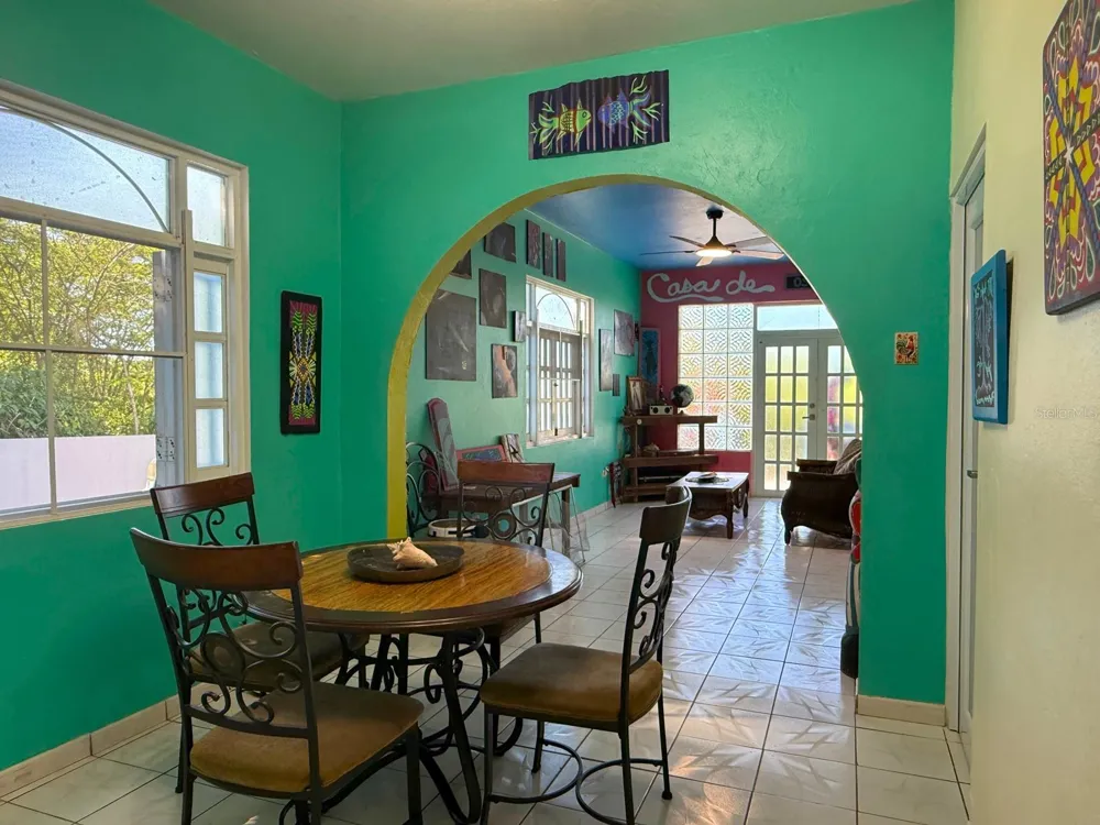120 CALLE 16 Vieques, PR 00765