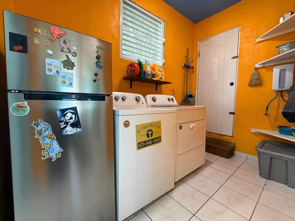 120 CALLE 16 Vieques, PR 00765