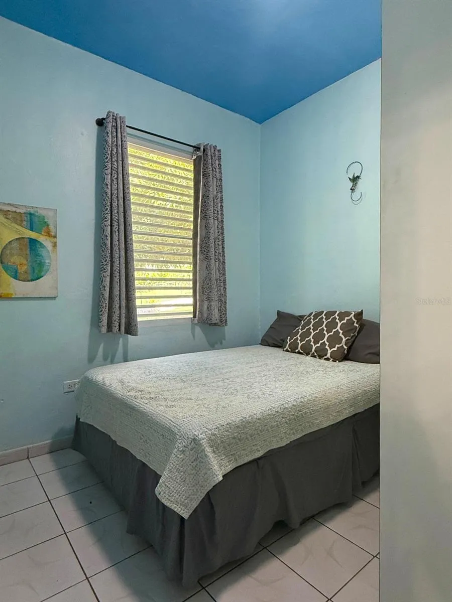 120 CALLE 16 Vieques, PR 00765
