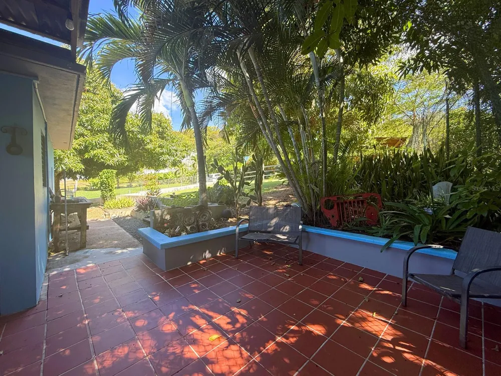 120 CALLE 16 Vieques, PR 00765