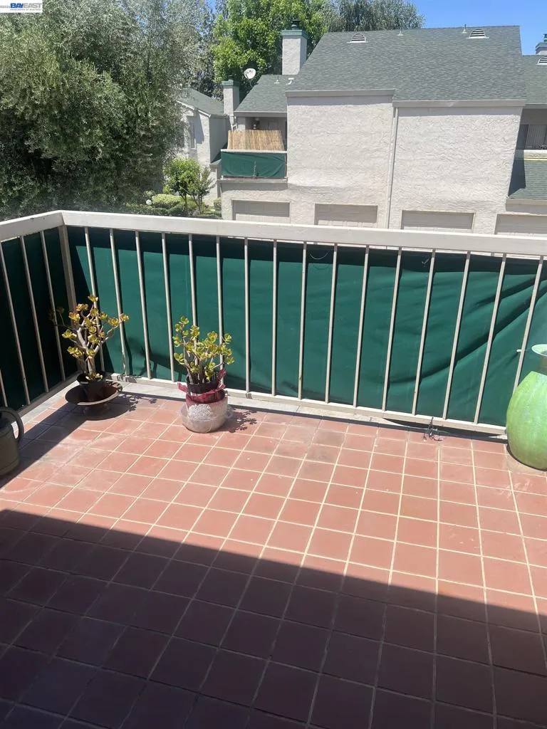 999 Porter Ave #4 Stockton, CA 95207