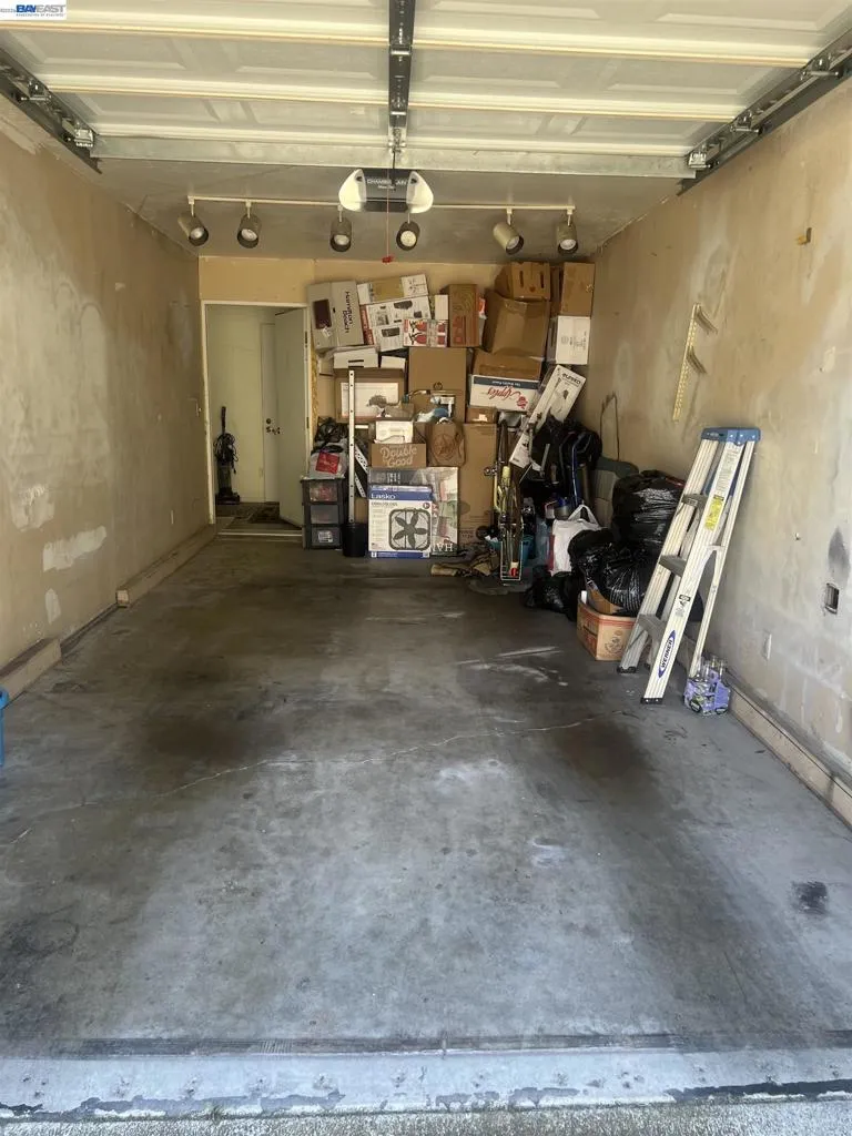 999 Porter Ave #4 Stockton, CA 95207