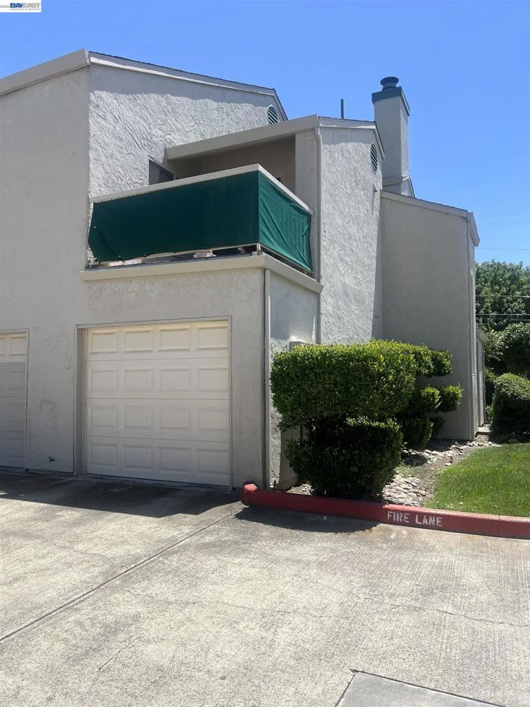 999 Porter Ave #4 Stockton, CA 95207