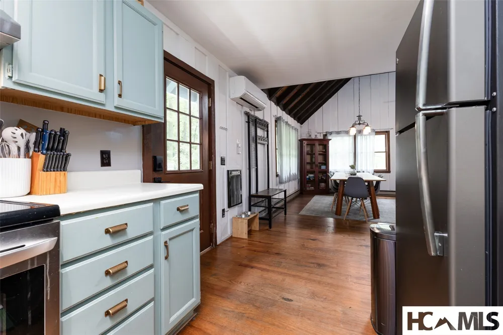 583 Woods Mountain Trail Cullowhee, NC 28723