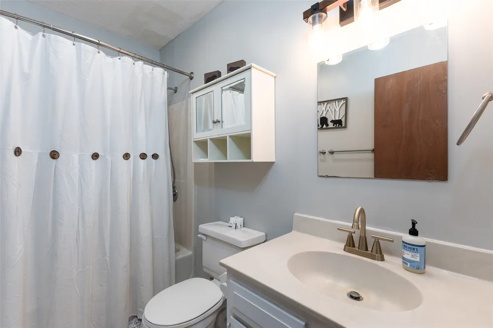 583 Woods Mountain Trail Cullowhee, NC 28723