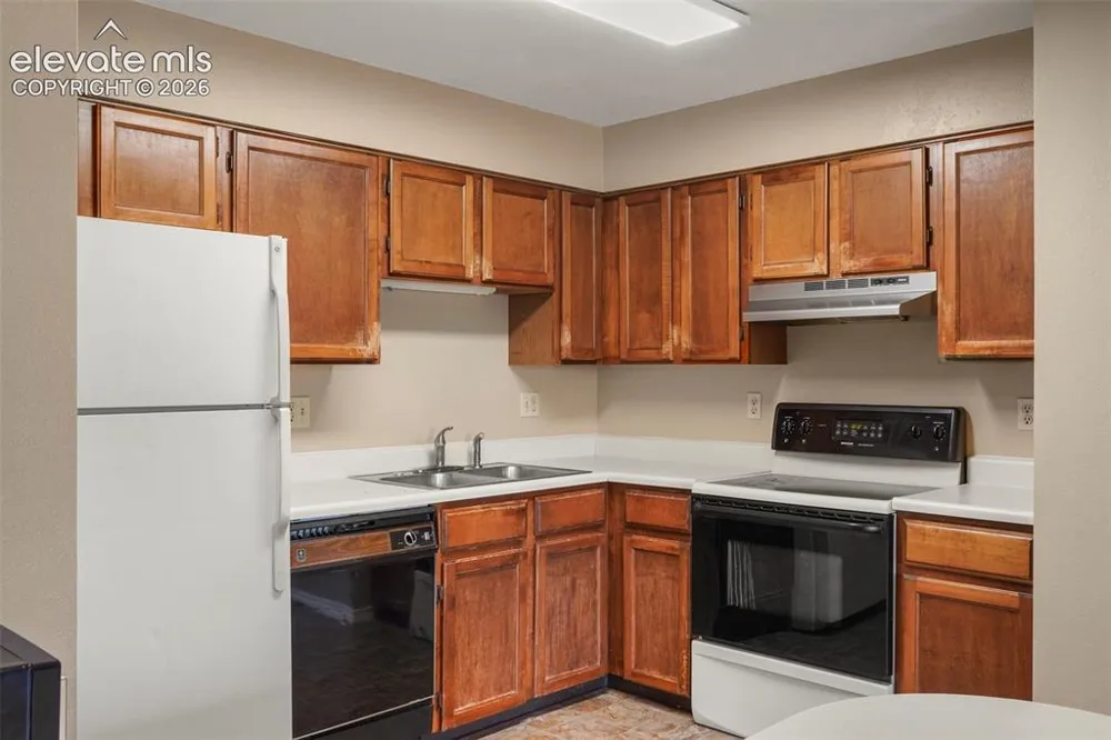1238 Firefly Circle Colorado Springs, CO 80916