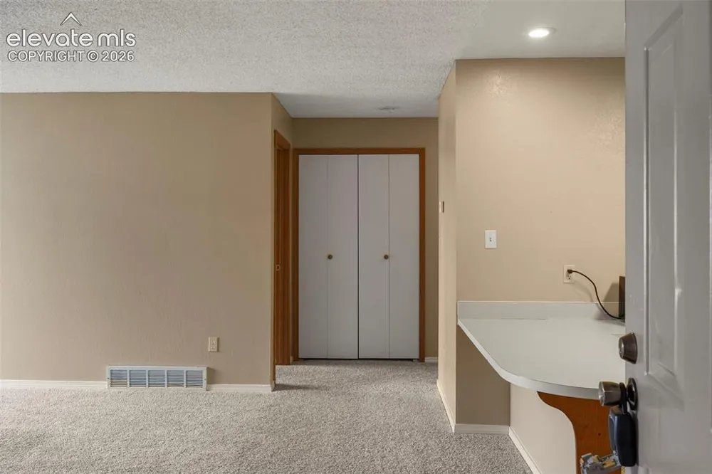 1238 Firefly Circle Colorado Springs, CO 80916