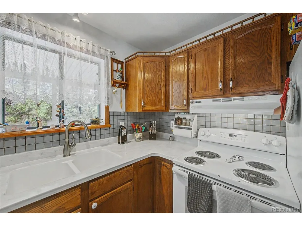 539 12th Trail Cotopaxi, CO 81223