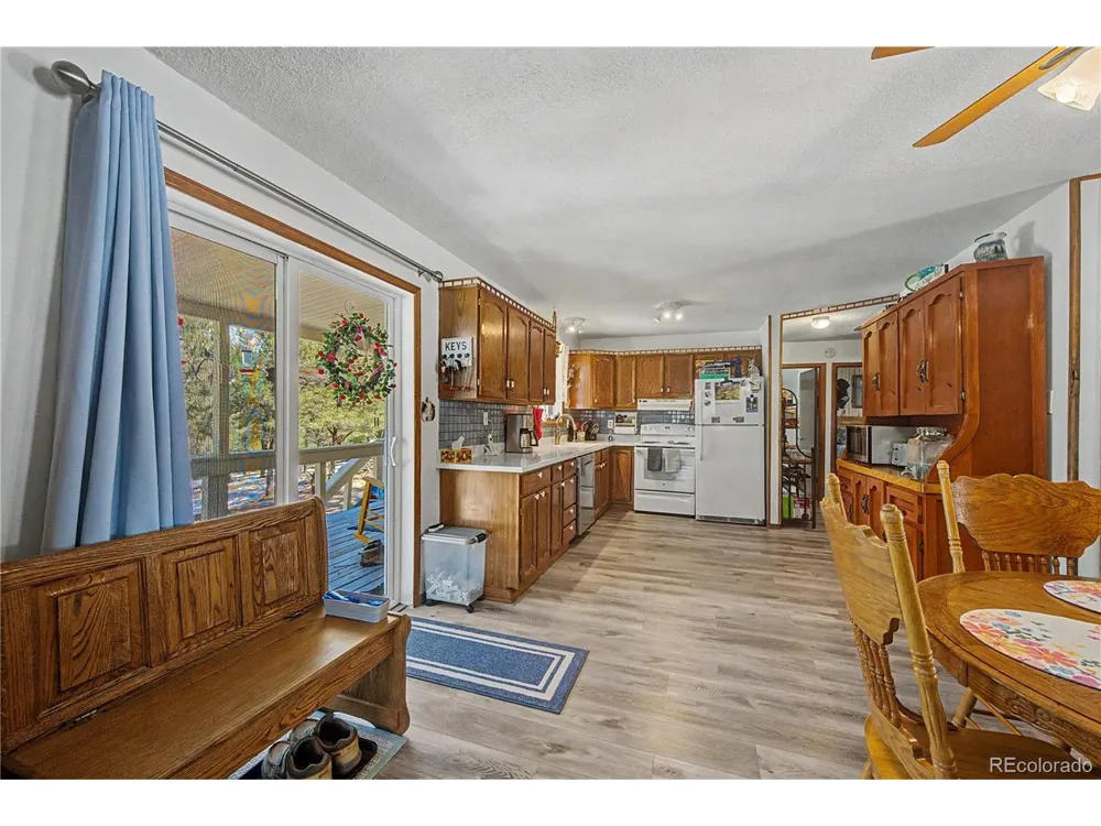 539 12th Trail Cotopaxi, CO 81223