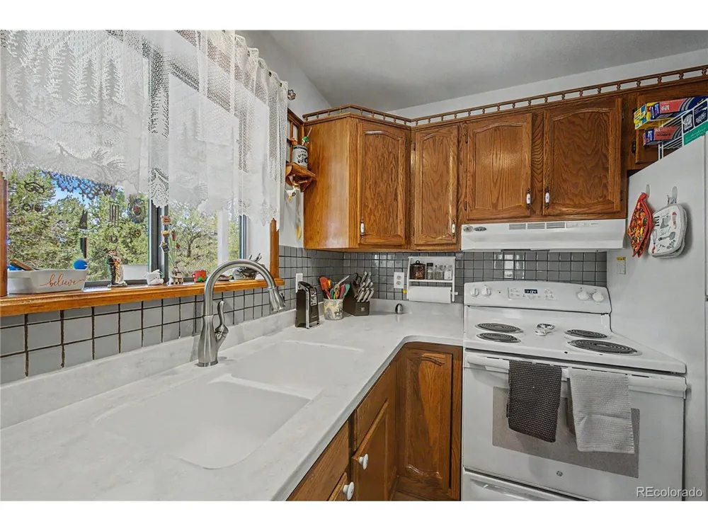 539 12th Trail Cotopaxi, CO 81223