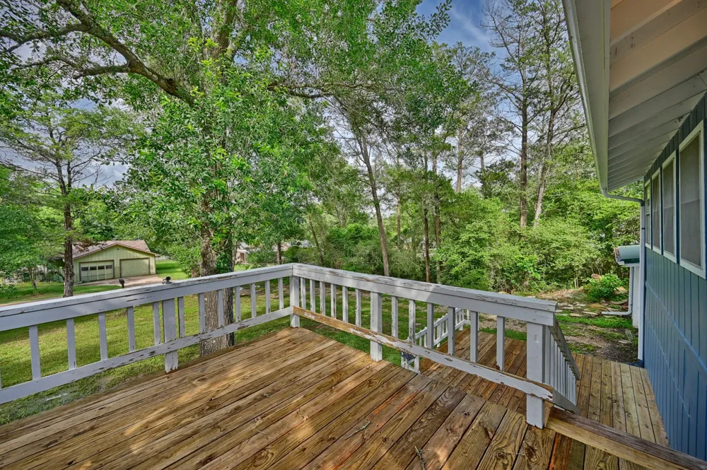 9481 Lake Forest Circle Brenham, TX 77833