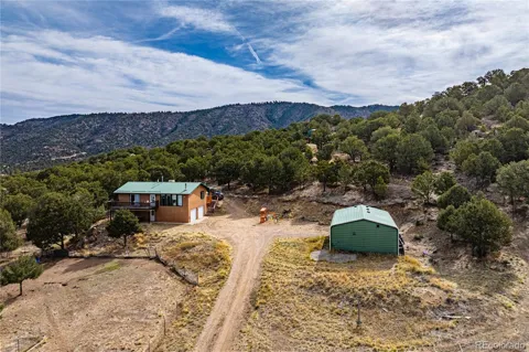 16174 County Road 143