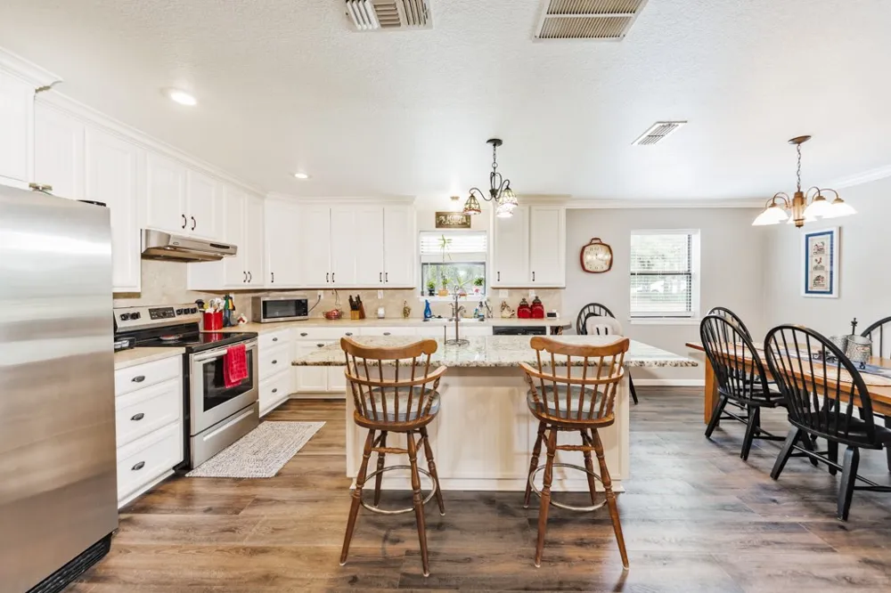 383 Briar Creek Lane Bowie, TX 76230