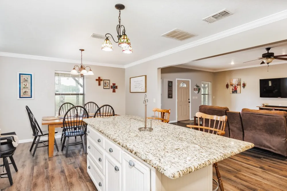 383 Briar Creek Lane Bowie, TX 76230