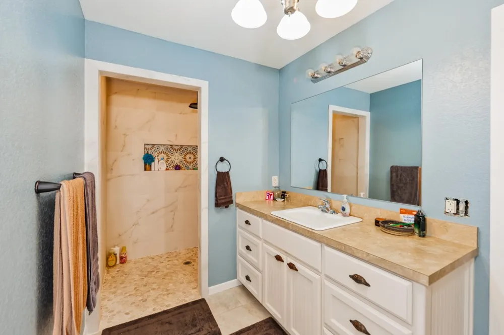 383 Briar Creek Lane Bowie, TX 76230