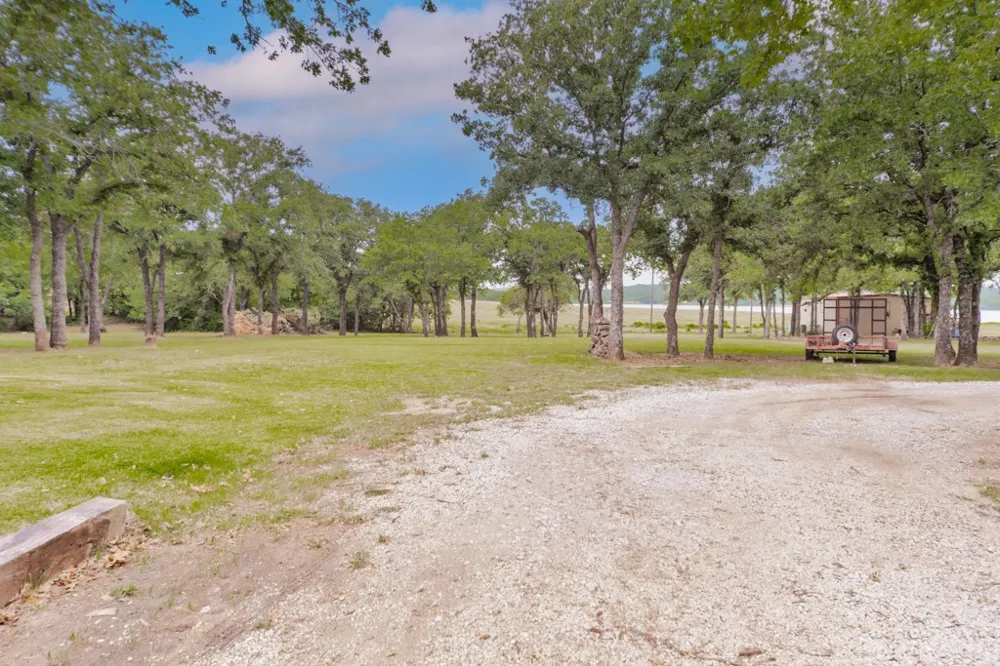 383 Briar Creek Lane Bowie, TX 76230