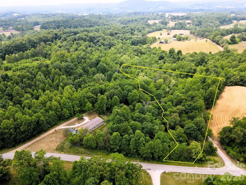 06 Hopewell Church Road #6 Hiddenite, NC 28636