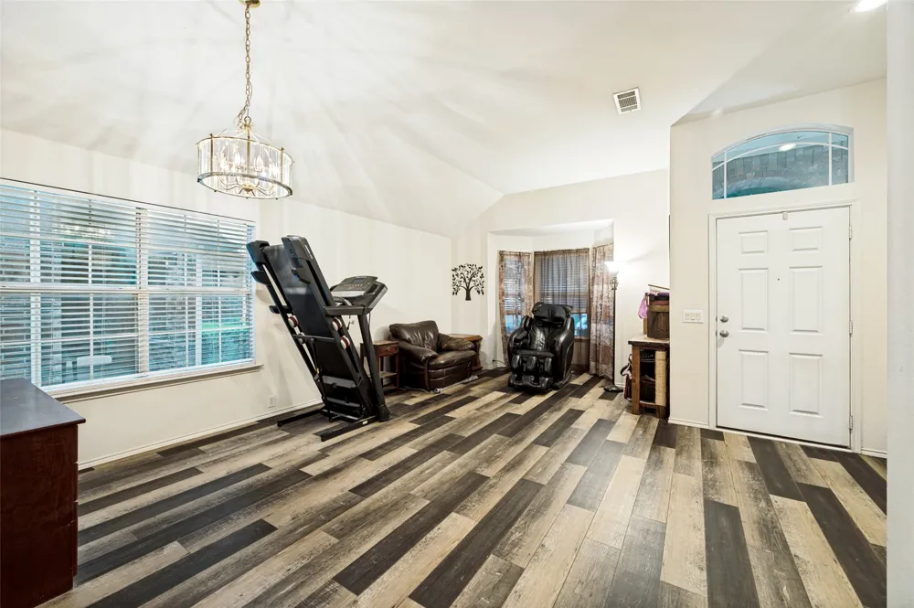 8701 Wagon Trail Cross Roads, TX 76227