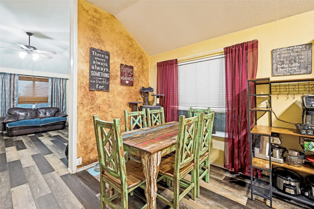 8701 Wagon Trail Cross Roads, TX 76227